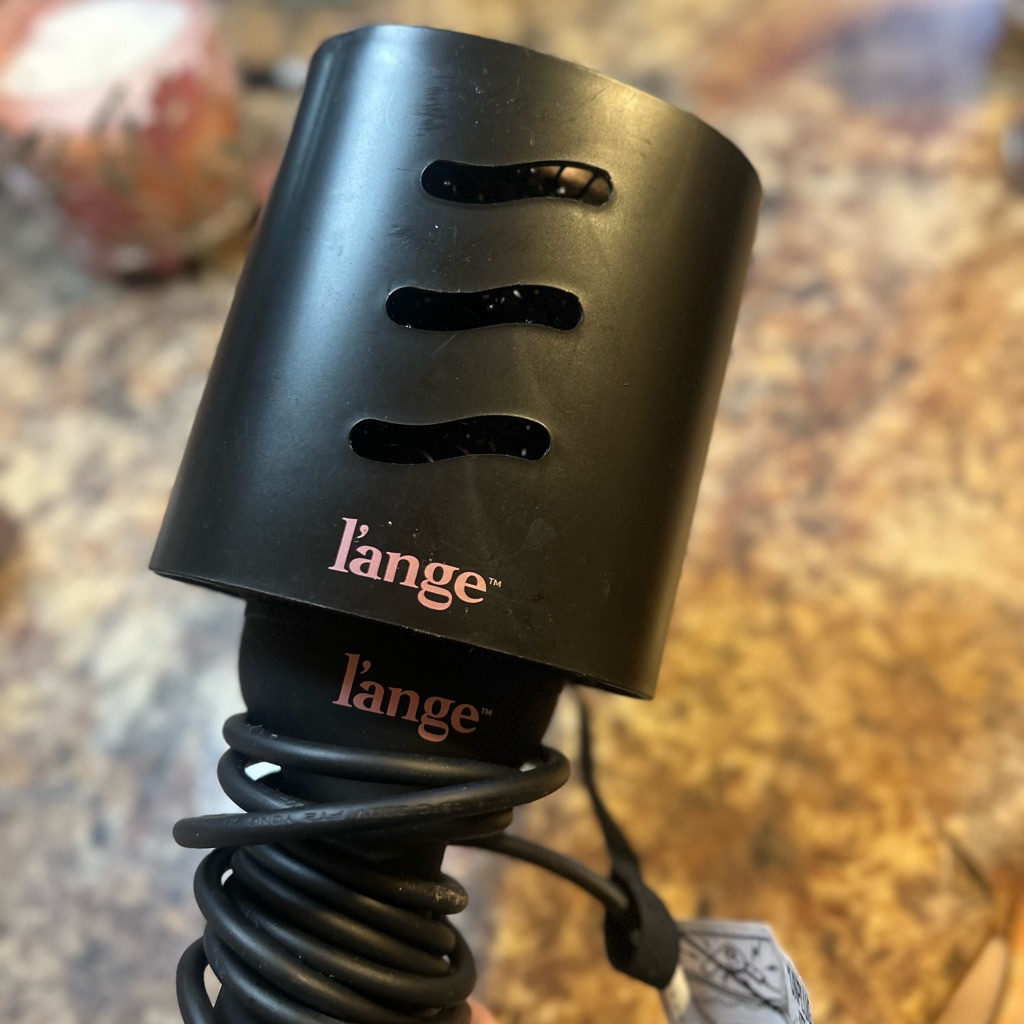 Lange Black Hair Styling Tool